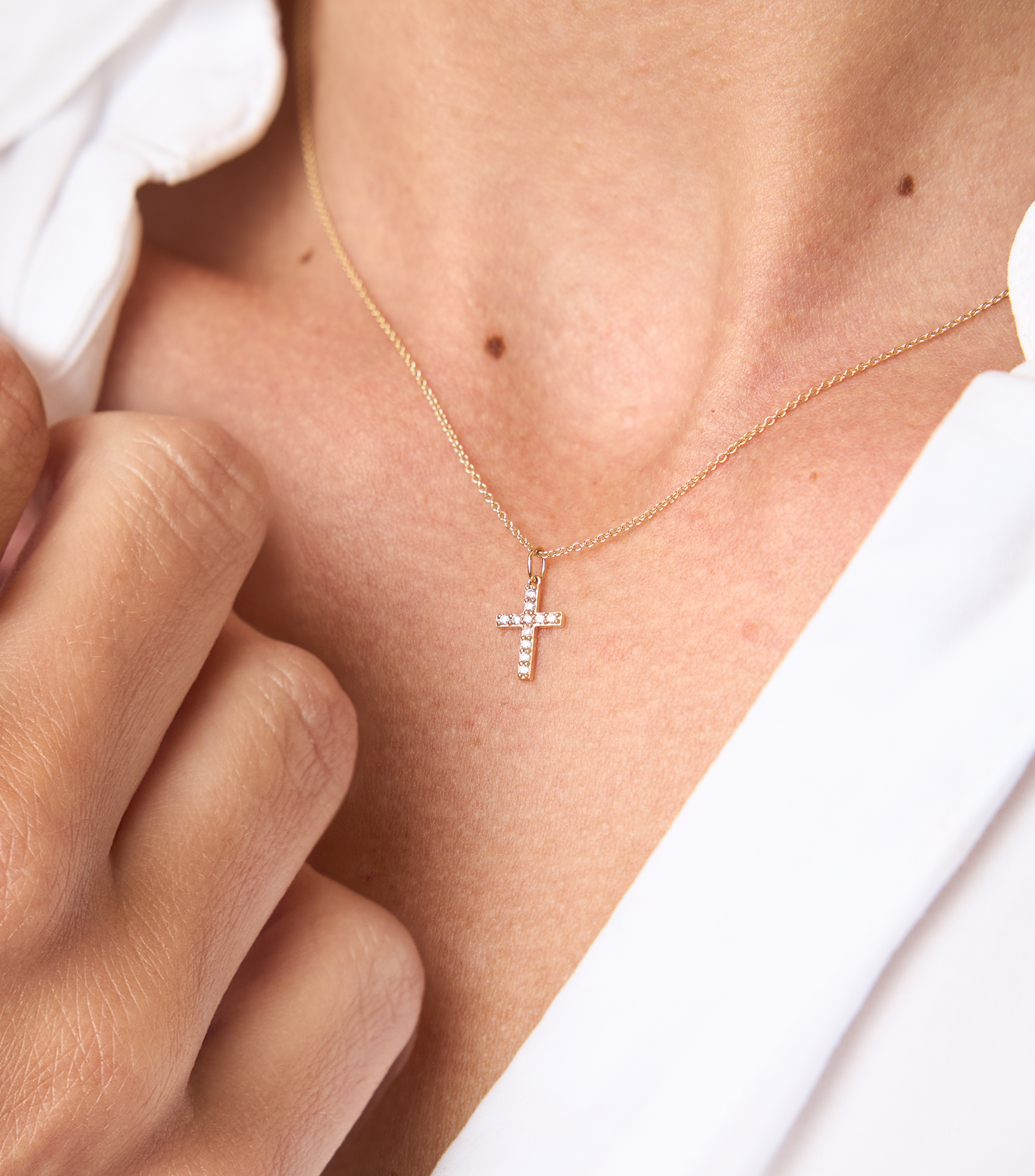 9K Gold Lab Grown Diamond-Studded Cross Pendant