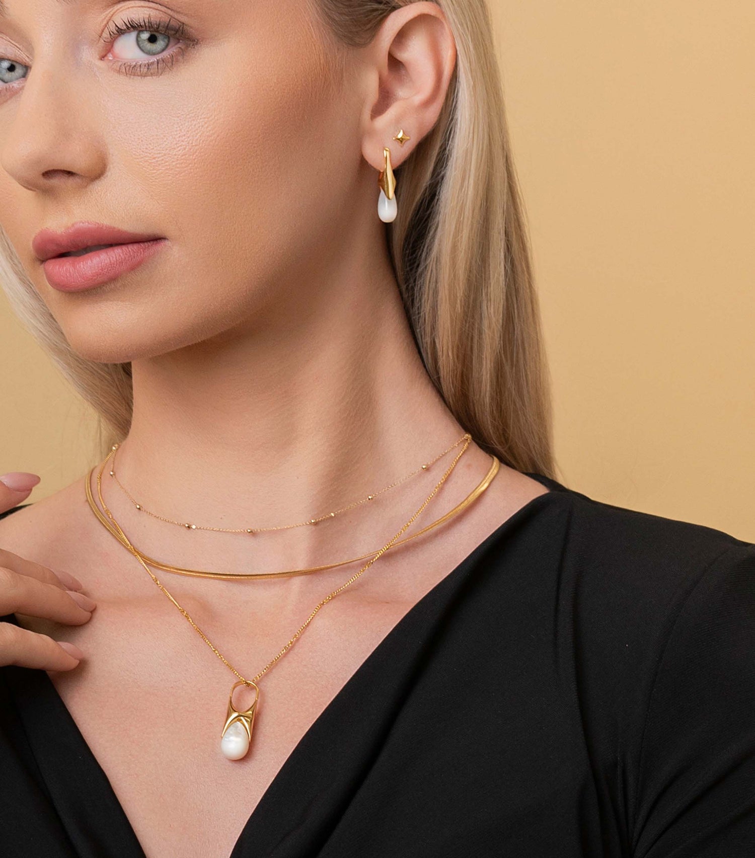 Semis Drop Pendant Earrings & Semis Drop Pendant Necklace Gift Set