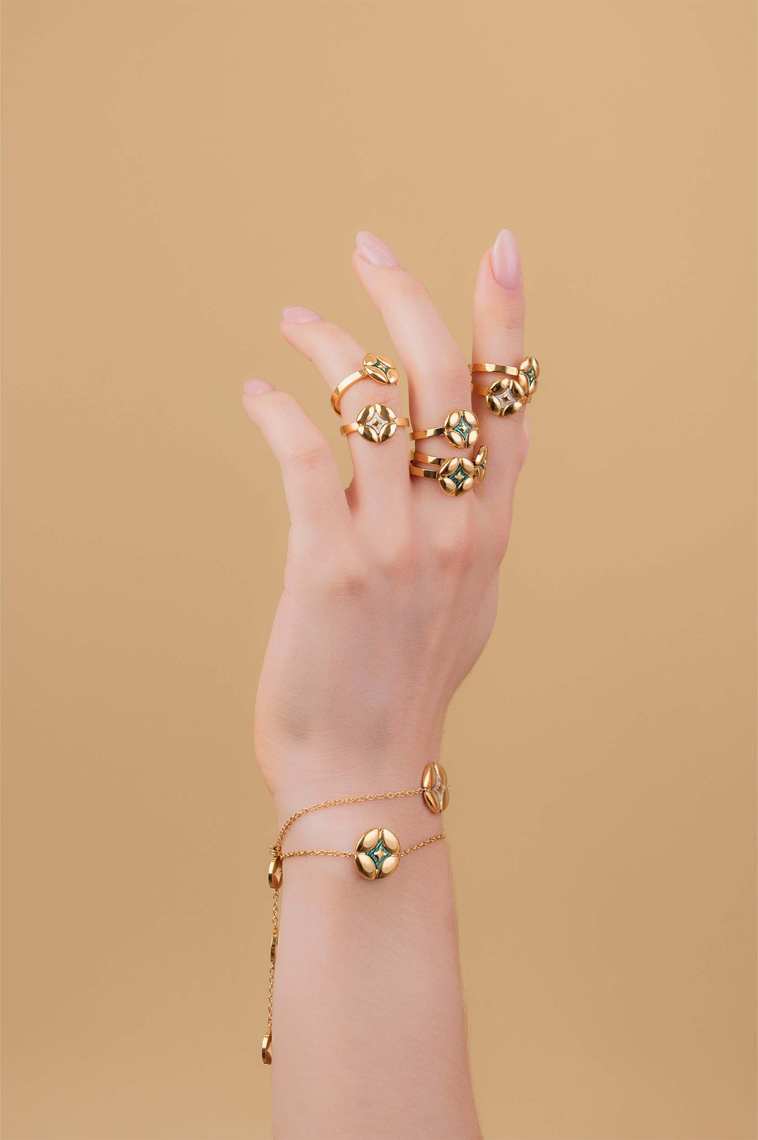 Mother of Pearl Pillow Ring & Mother of Pearl Pillow Bracelet Gift Set