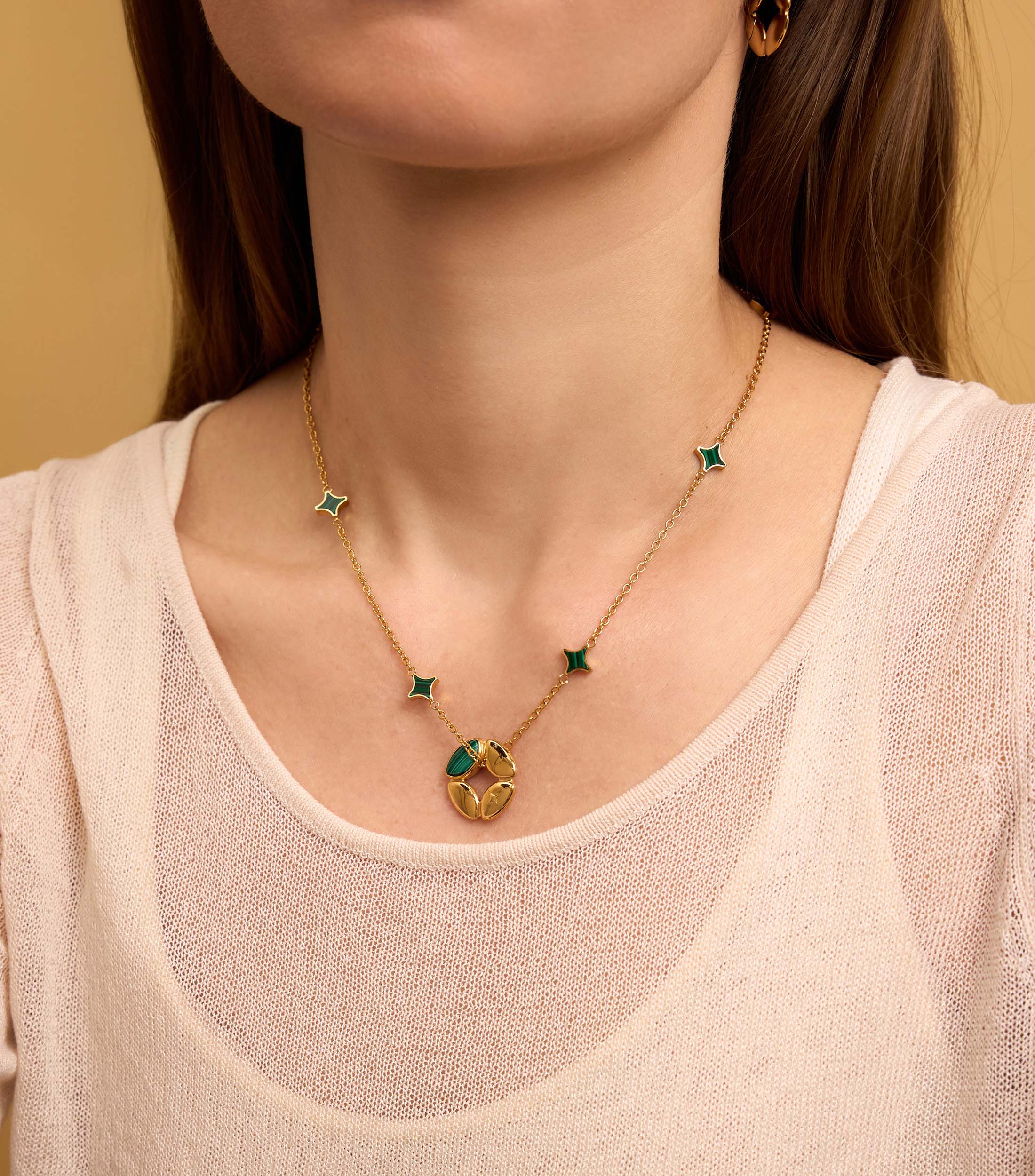 Ring Pillow Pendant Necklace in Malachite