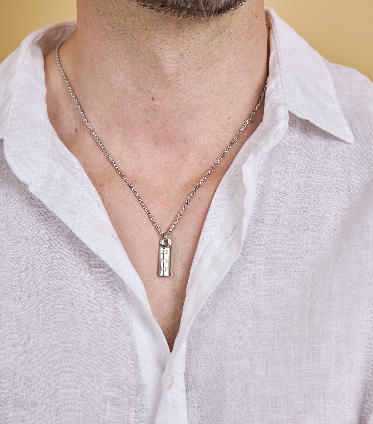 Engravable Pendulum Necklace in Silver