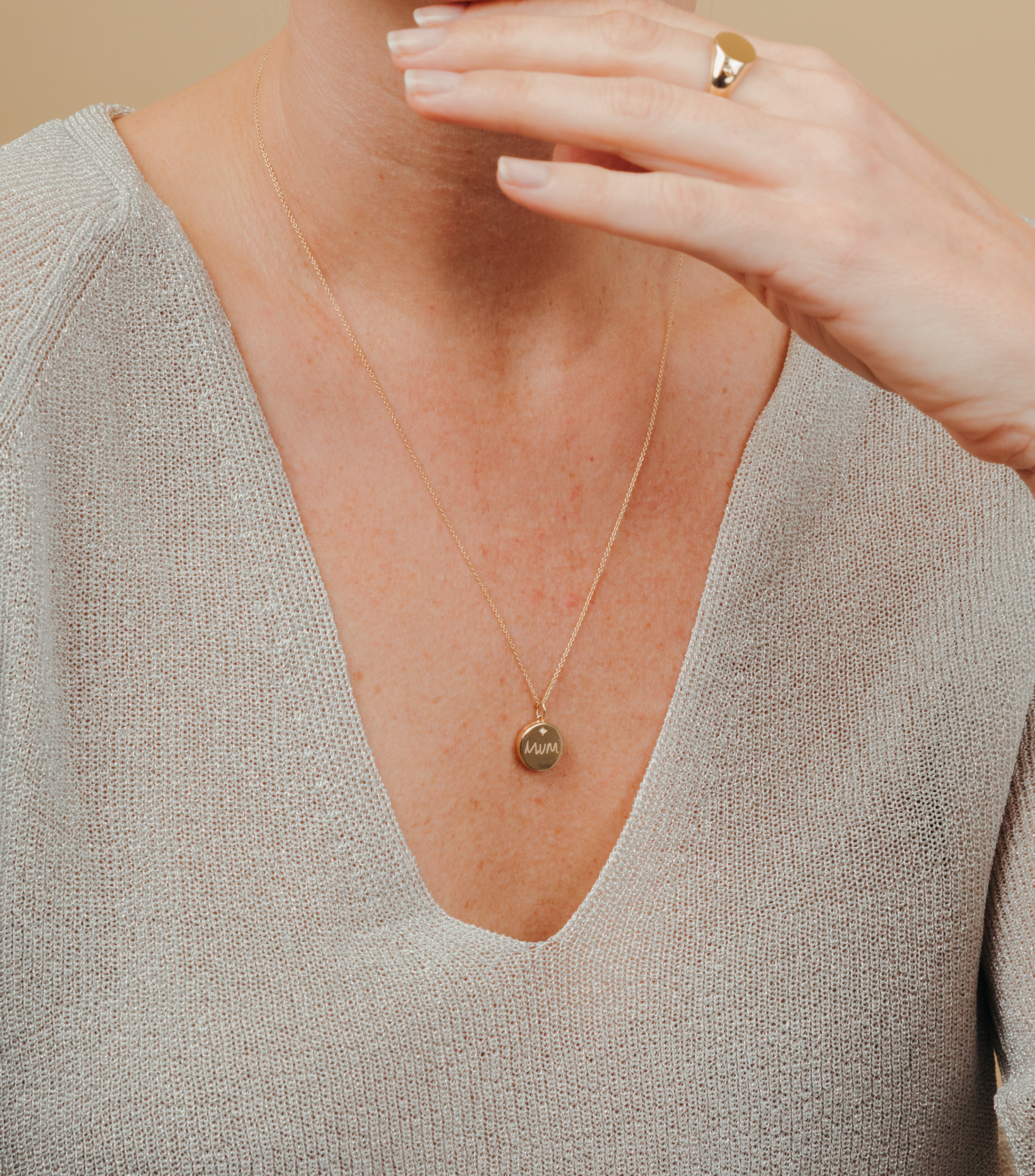 9K Solid Gold Script & Engraving Locket with Lab Grown Diamond