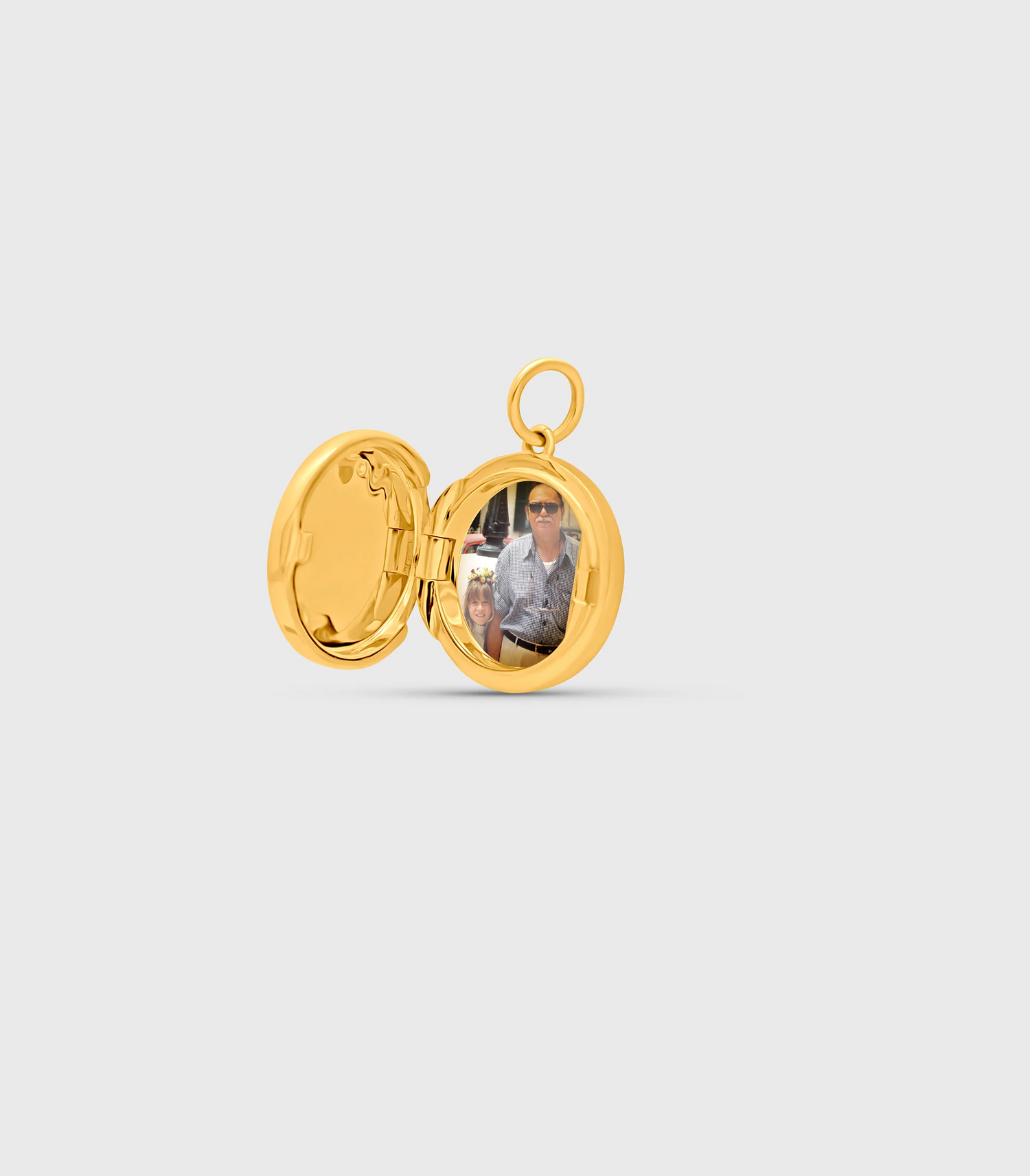 9K Solid Gold Blessed Engraving Locket with Lab Grown Diamond