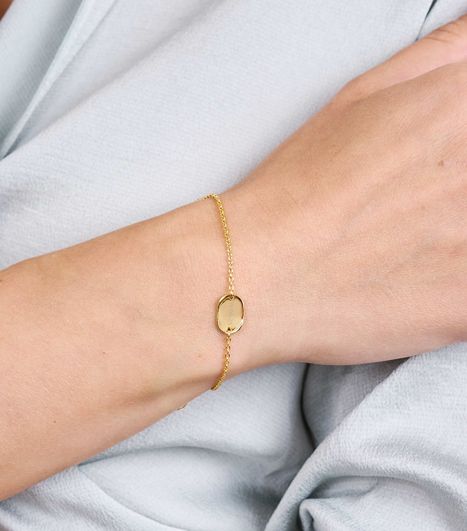 Vermeil Blessed Engraving Pendant Bracelet