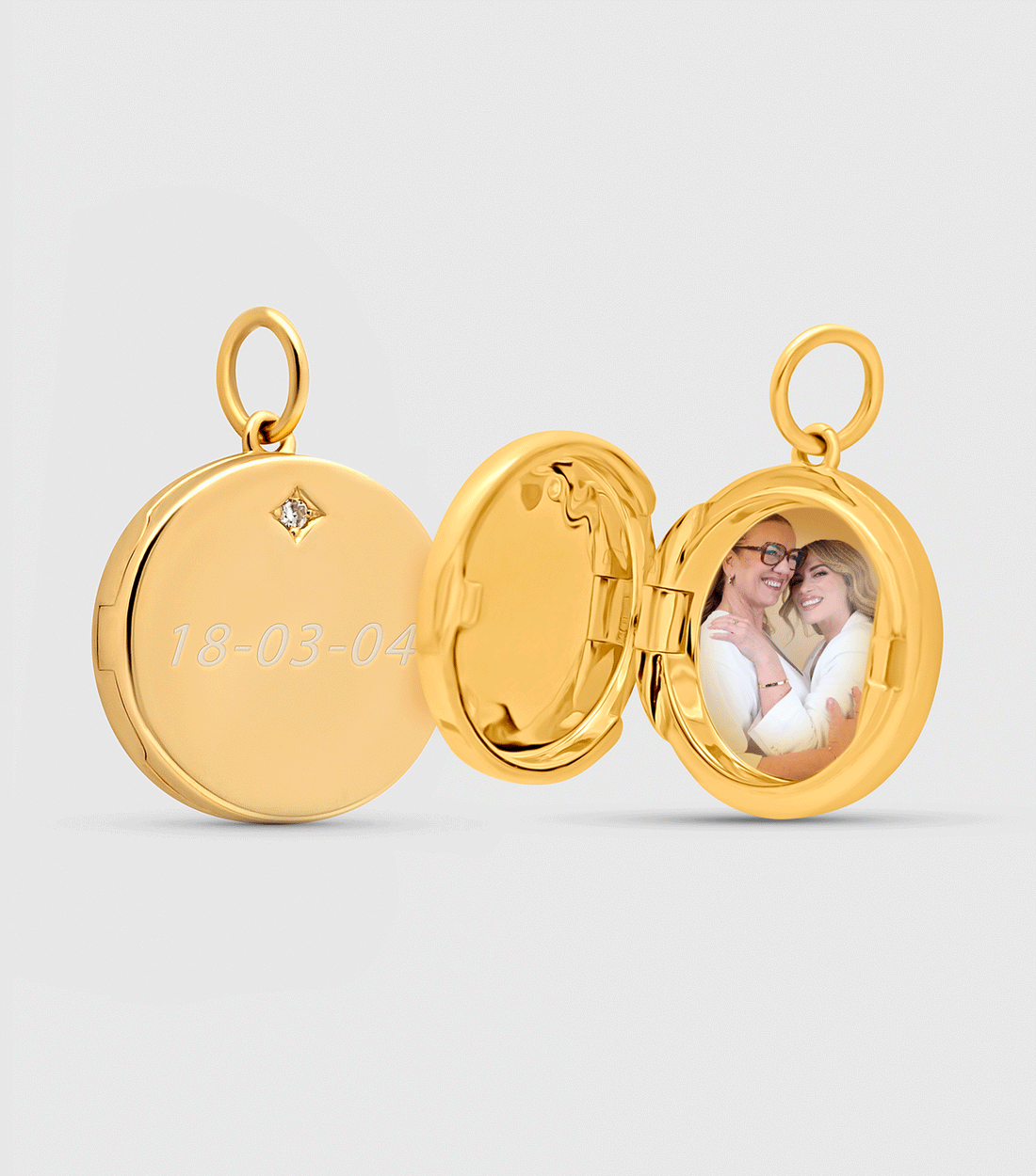 9K Solid Gold Script & Engraving Locket with Lab Grown Diamond