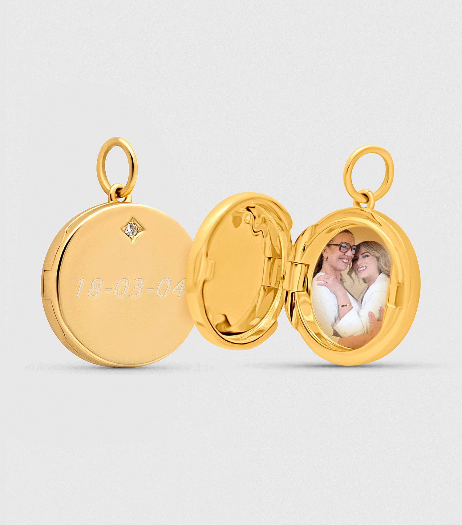 9K Solid Gold Script &amp; Engraving Locket with Lab Grown Diamond