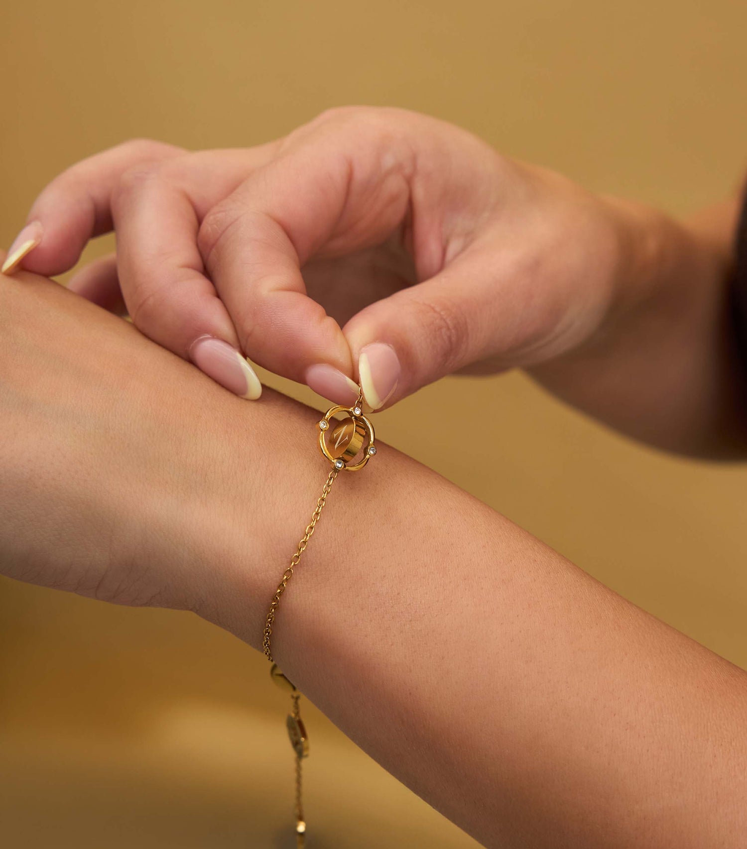 Stella Pendant Bracelet