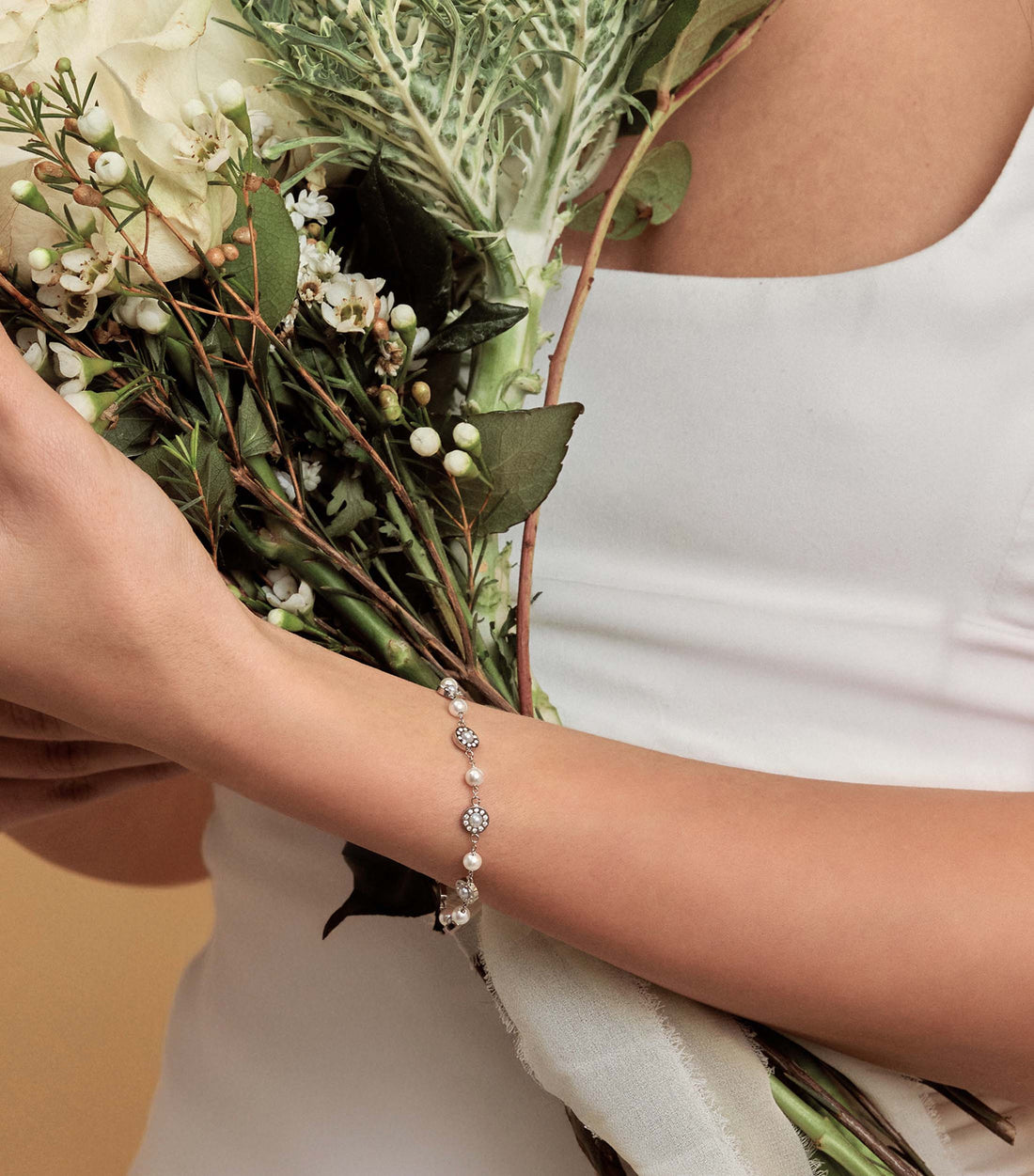 Pearl &amp; Zirconia Medallion Bracelet