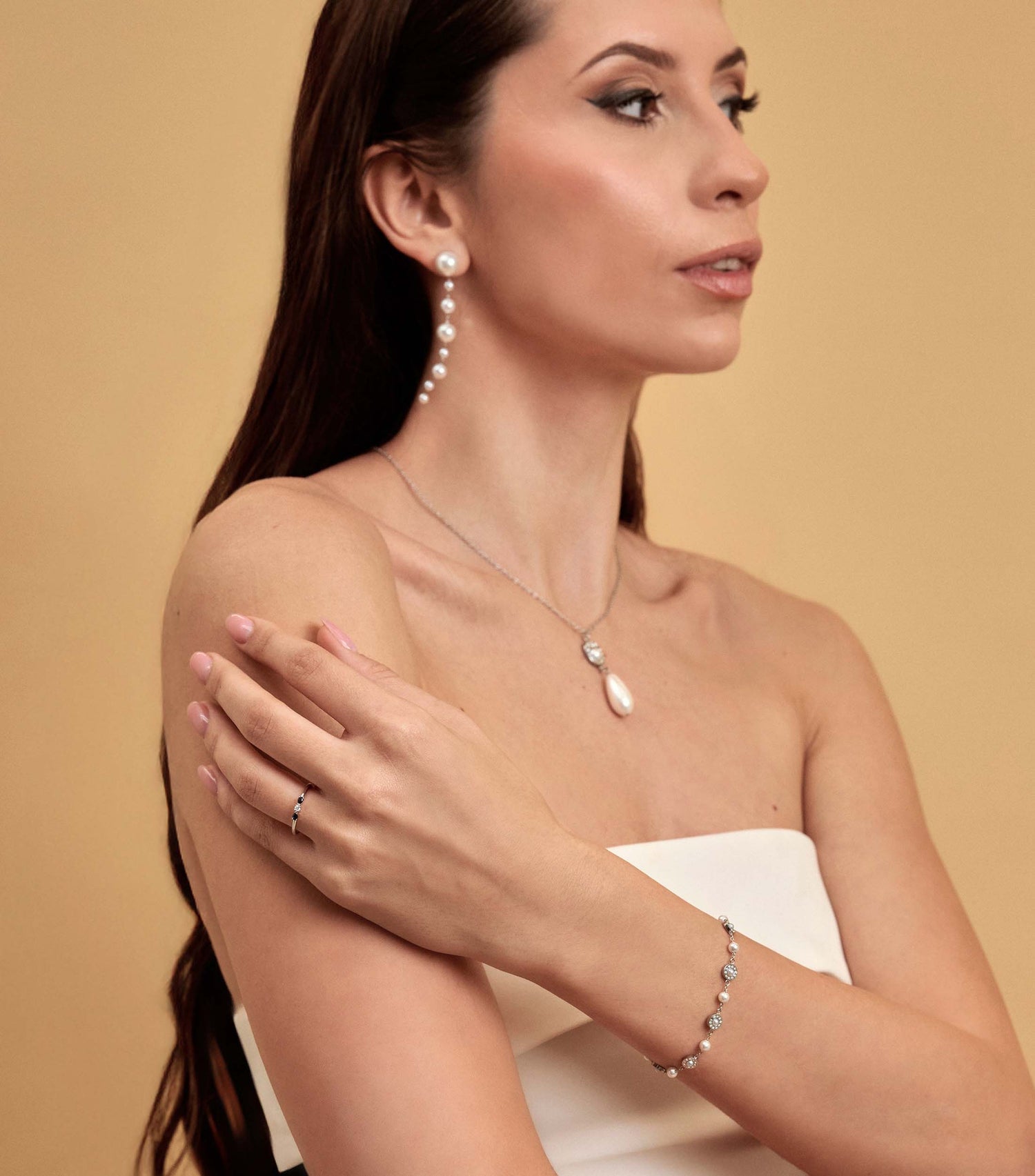 Pearl &amp; Zirconia Medallion Bracelet