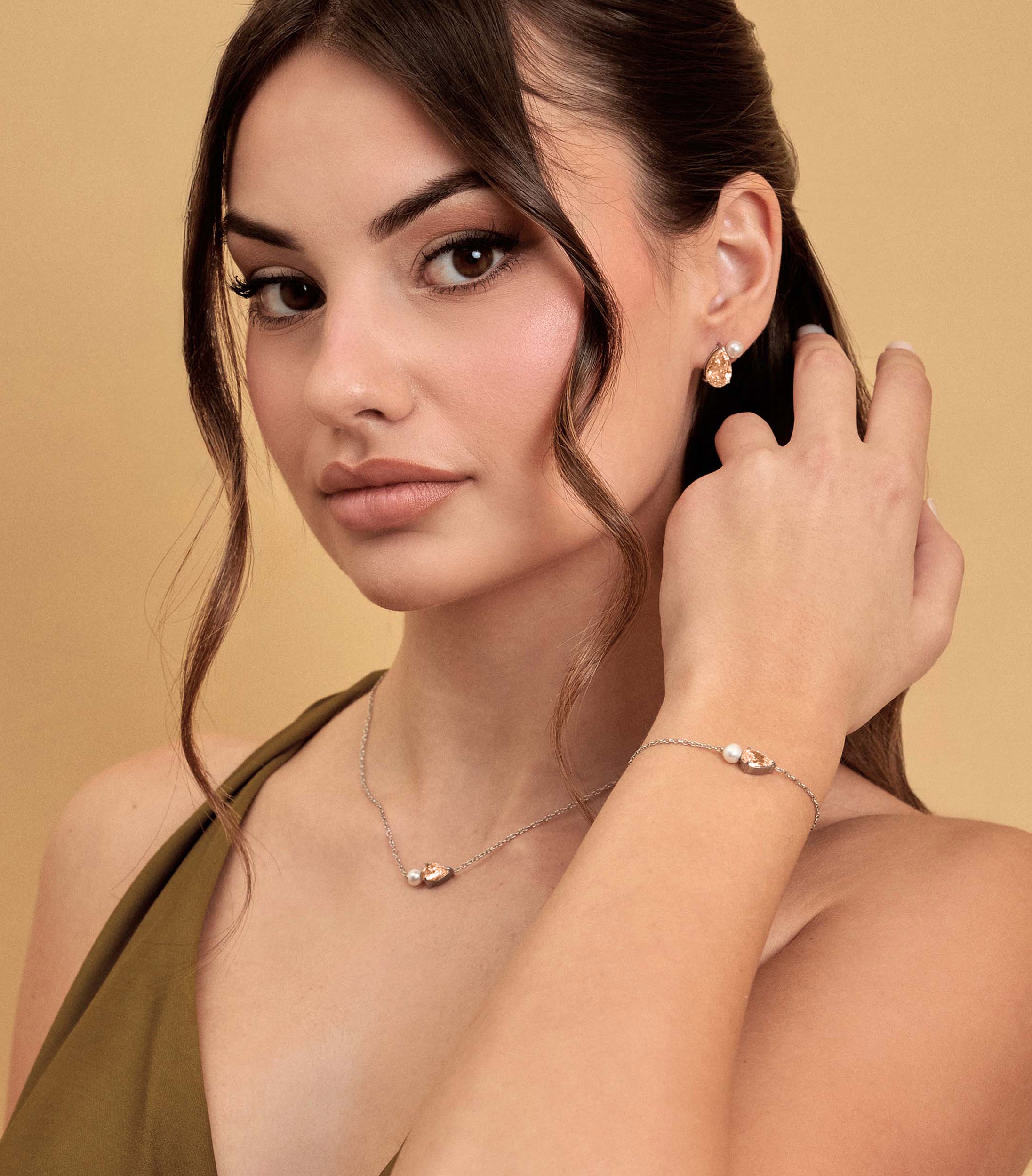 Peach Pear-Cut Zirconia &amp; Pearl Bracelet in Silver