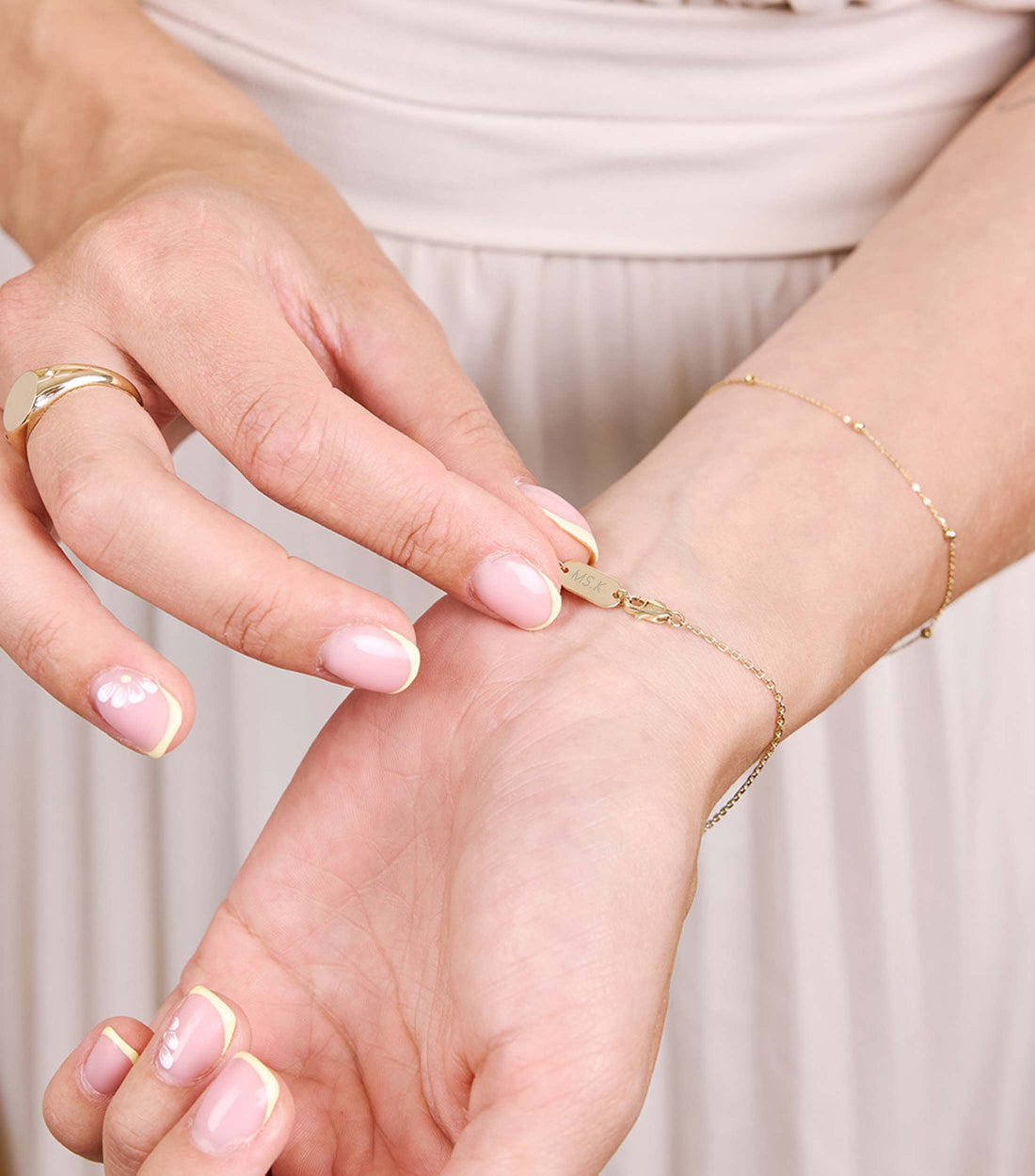 9K Solid Gold Baguette Diamond Cut Bracelet with Engravable Pendant Teacher&