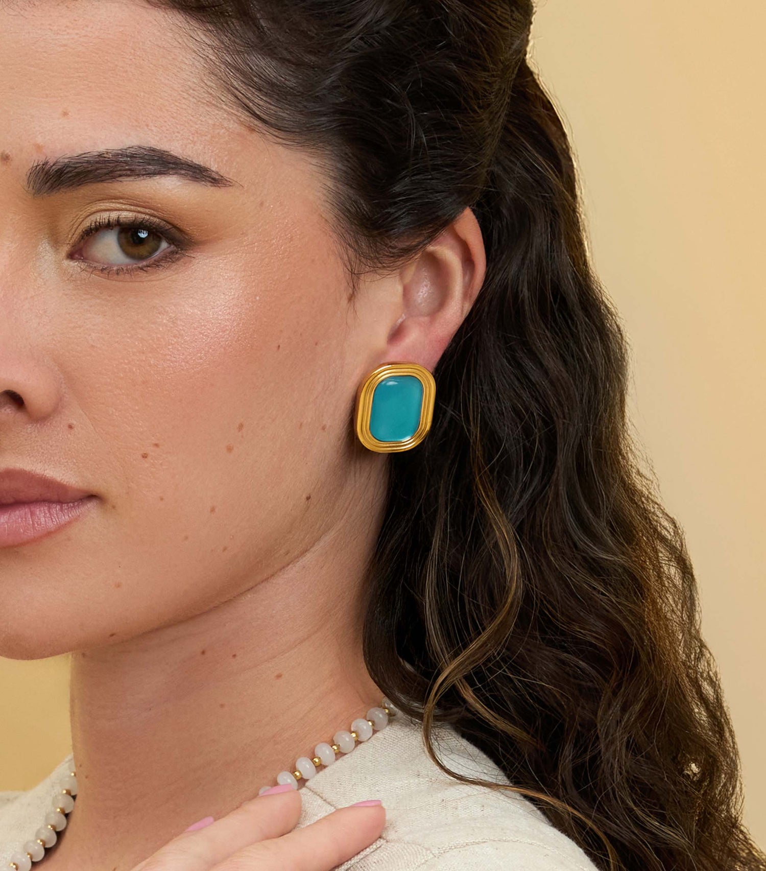 Horizon Glow Chunky Studs