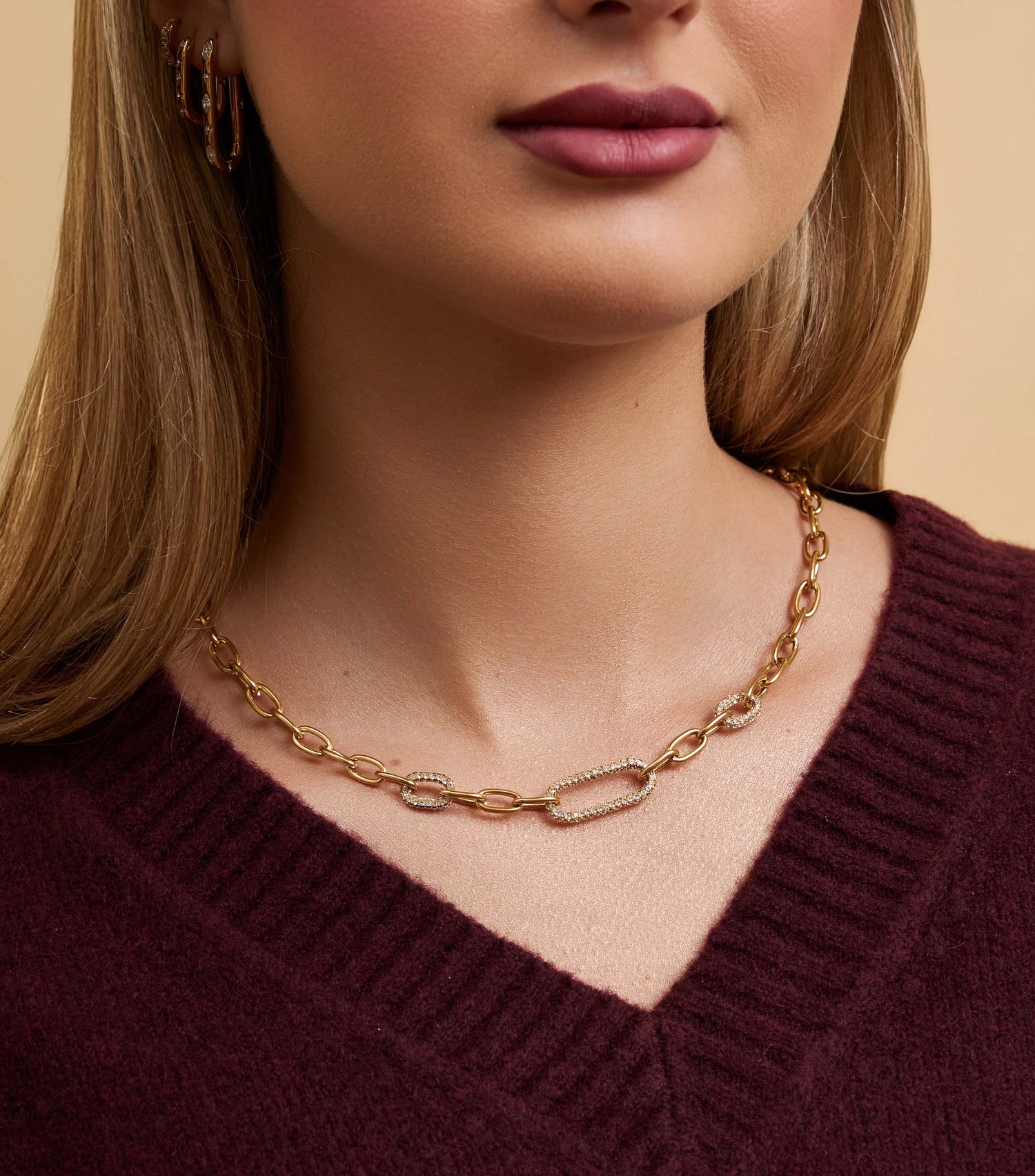 Luminous Link Necklace