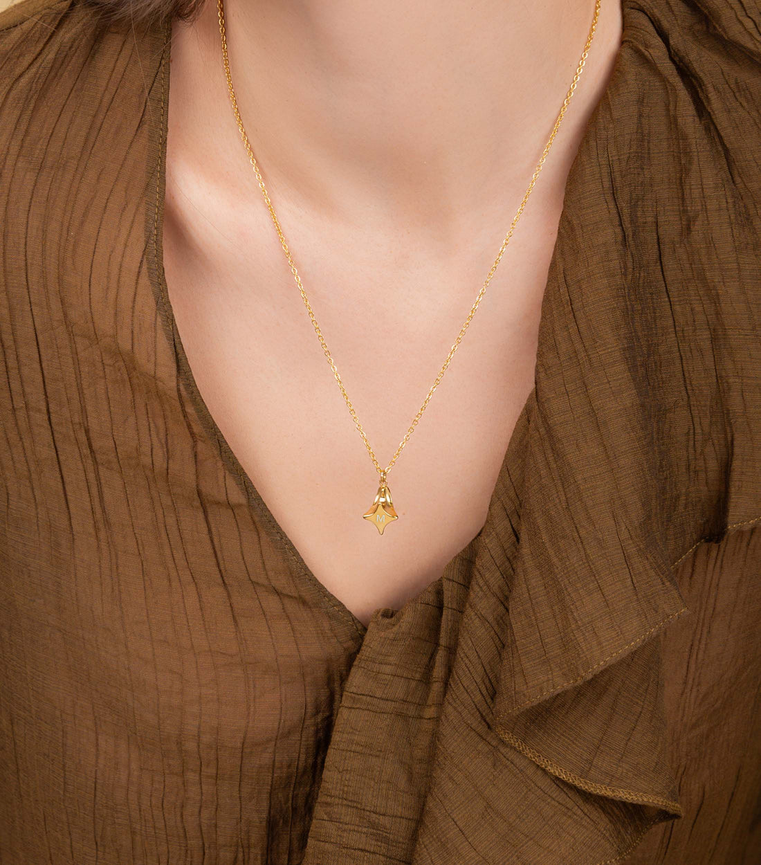 Se-Luna Pendant Necklace