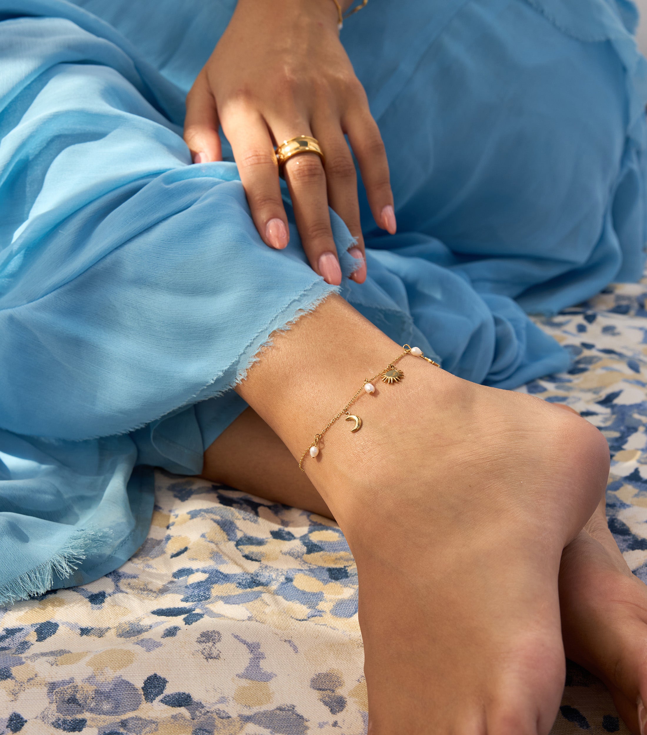 Orbit Anklet