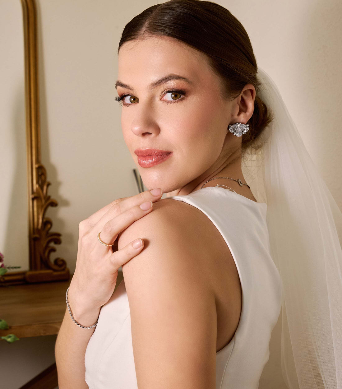 Pear Glow Trio with Pearls