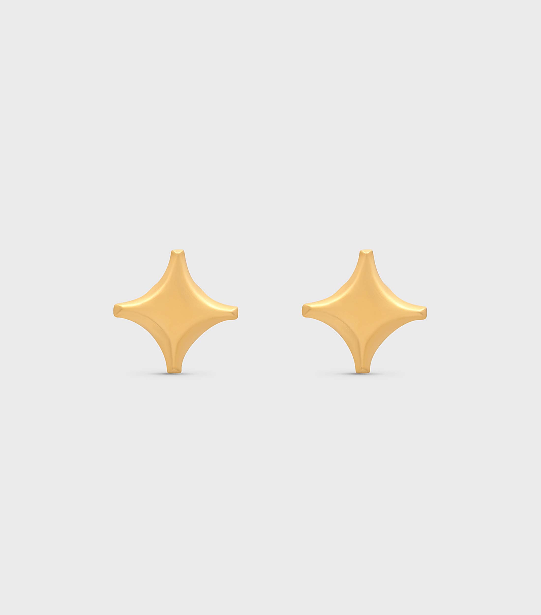 Se-Luna Star Stud Earrings