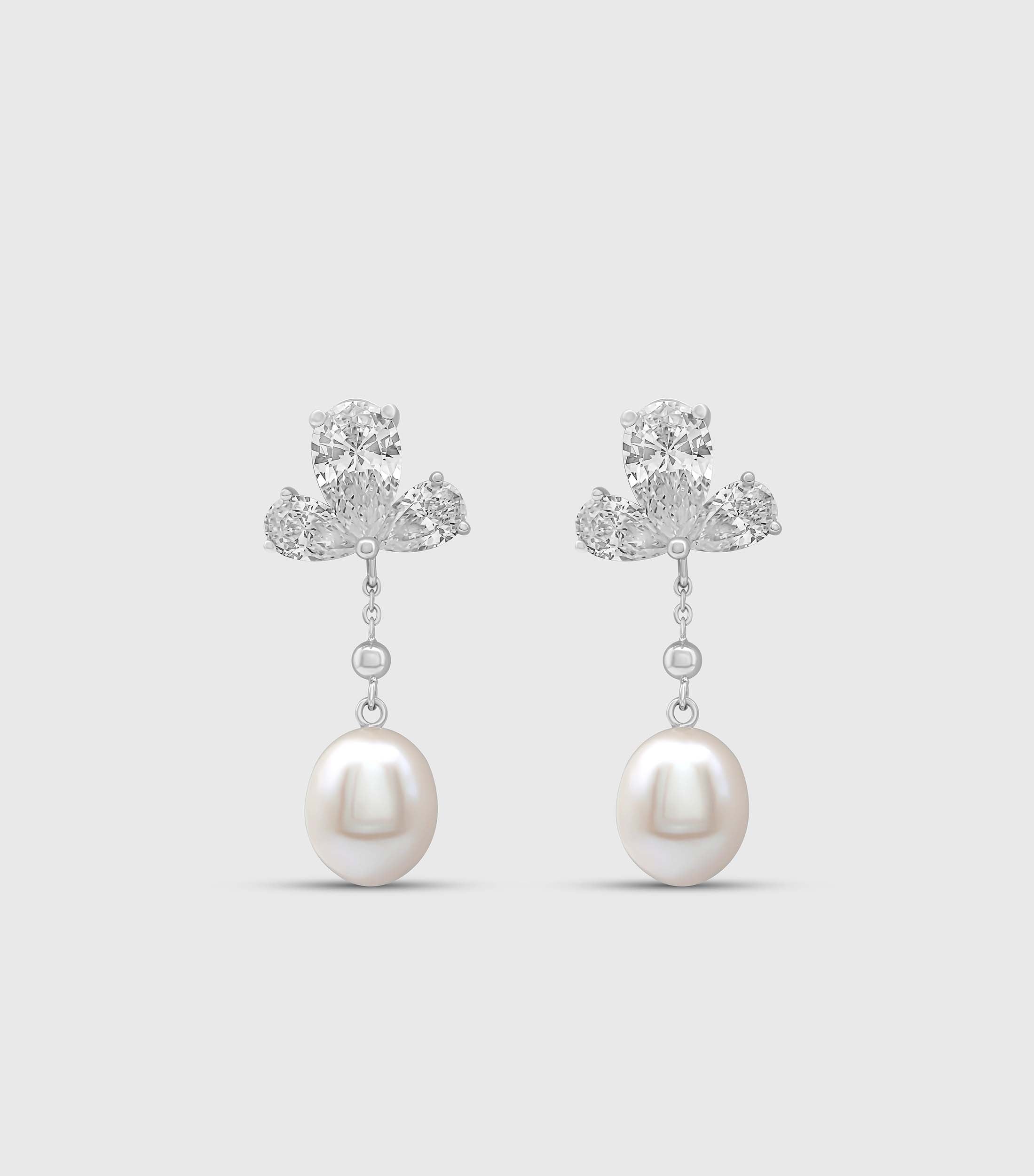 Pear-Cut Trio Pearl Drop