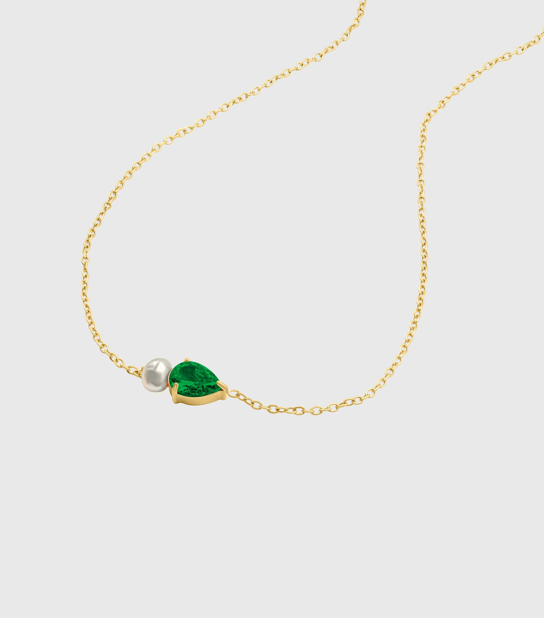 Emerald Pear-Cut Zirconia &amp; Pearl Necklace in Gold
