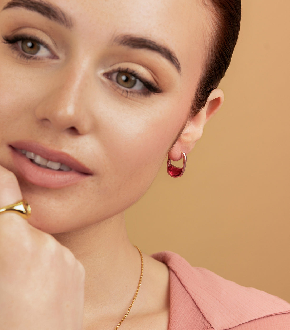 Radiant Bloom Pendant Necklace &amp; Hoop Earrings Giftset