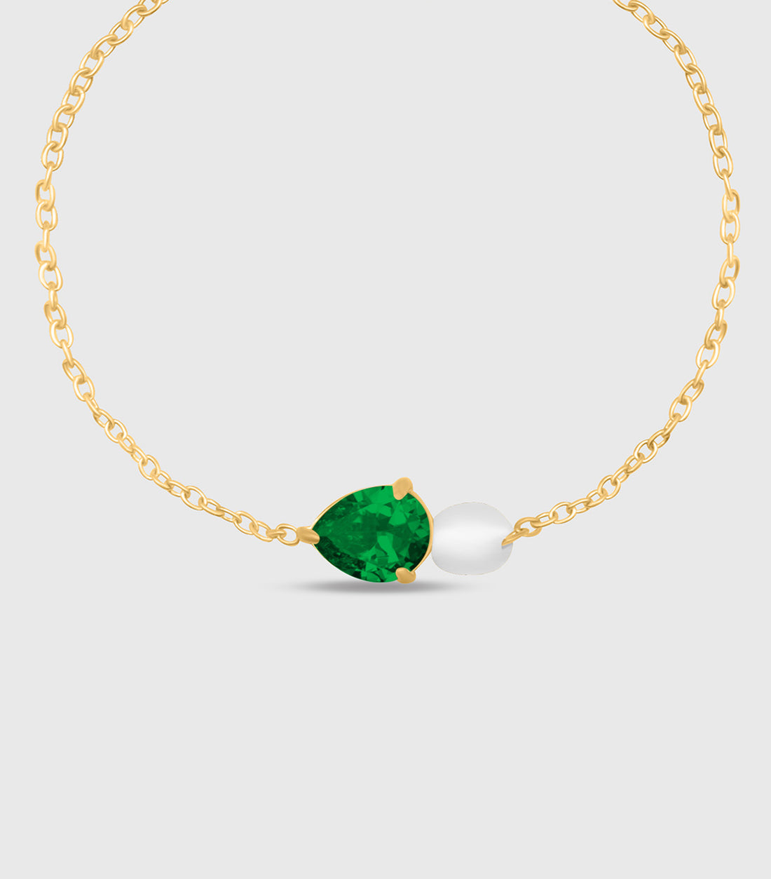 Emerald Pear-Cut Zirconia &amp; Pearl Bracelet in Gold